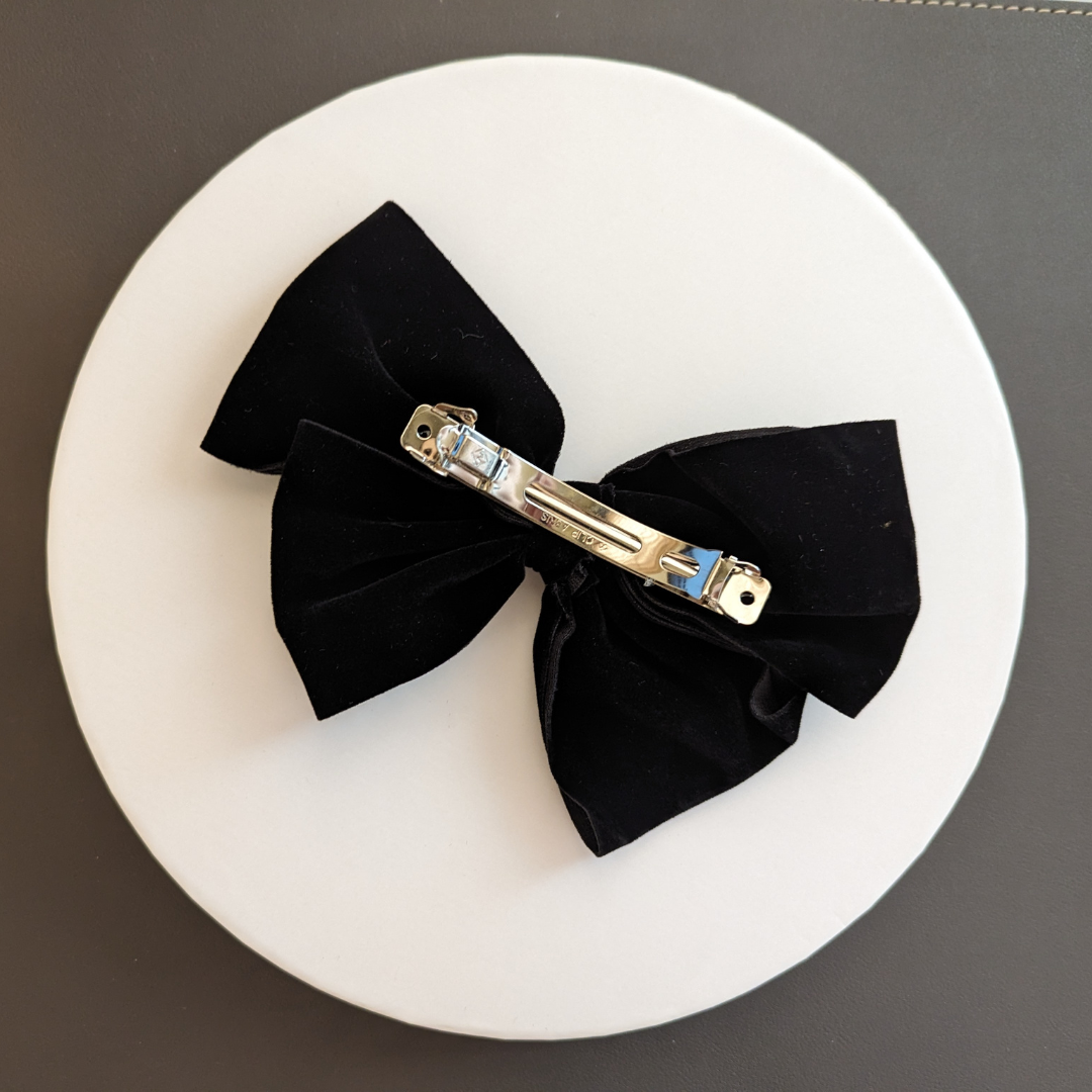 Bow Clip on a large diameter (backside)